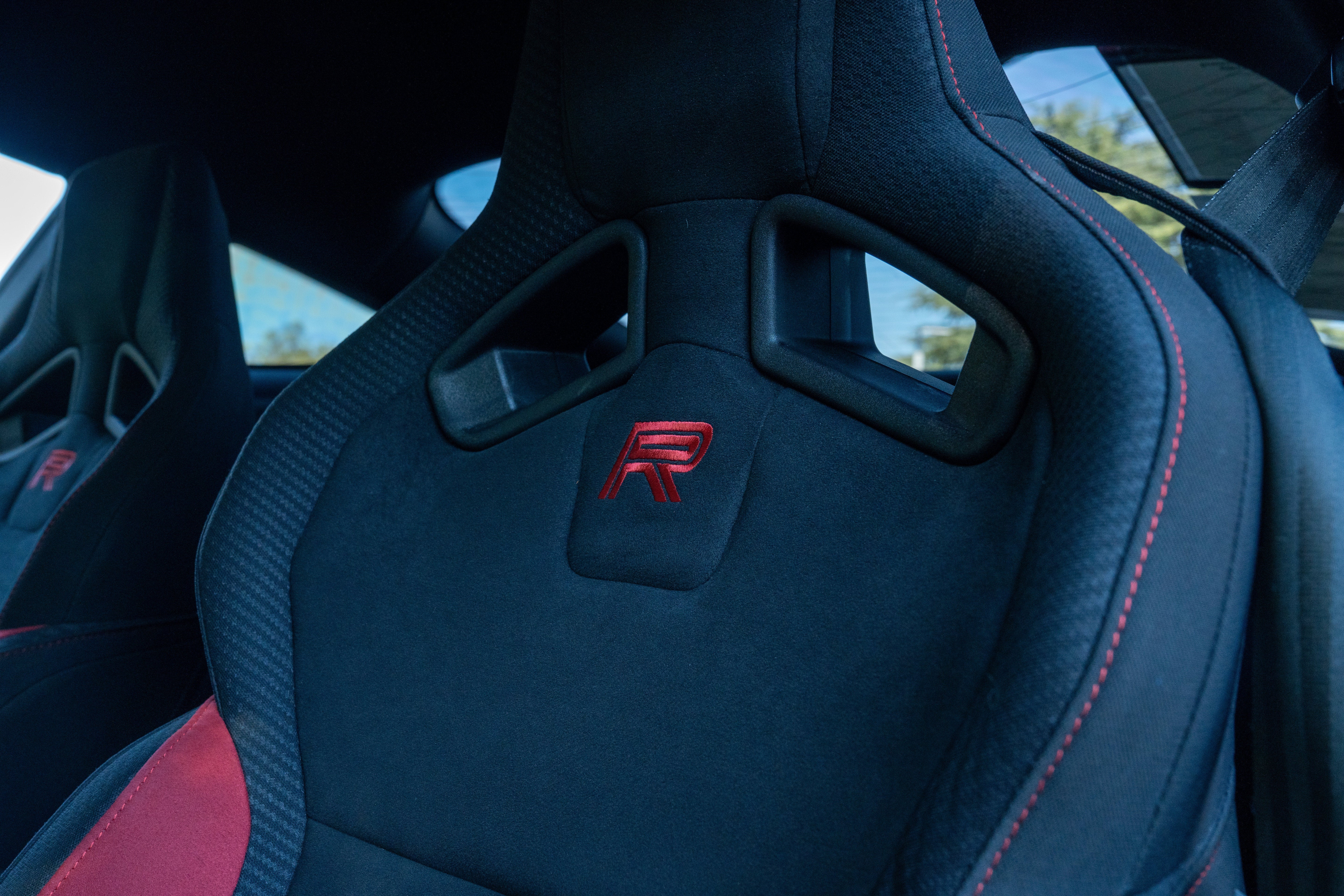 Used 2019 Oxford White Ford Shelby GT350R image 27