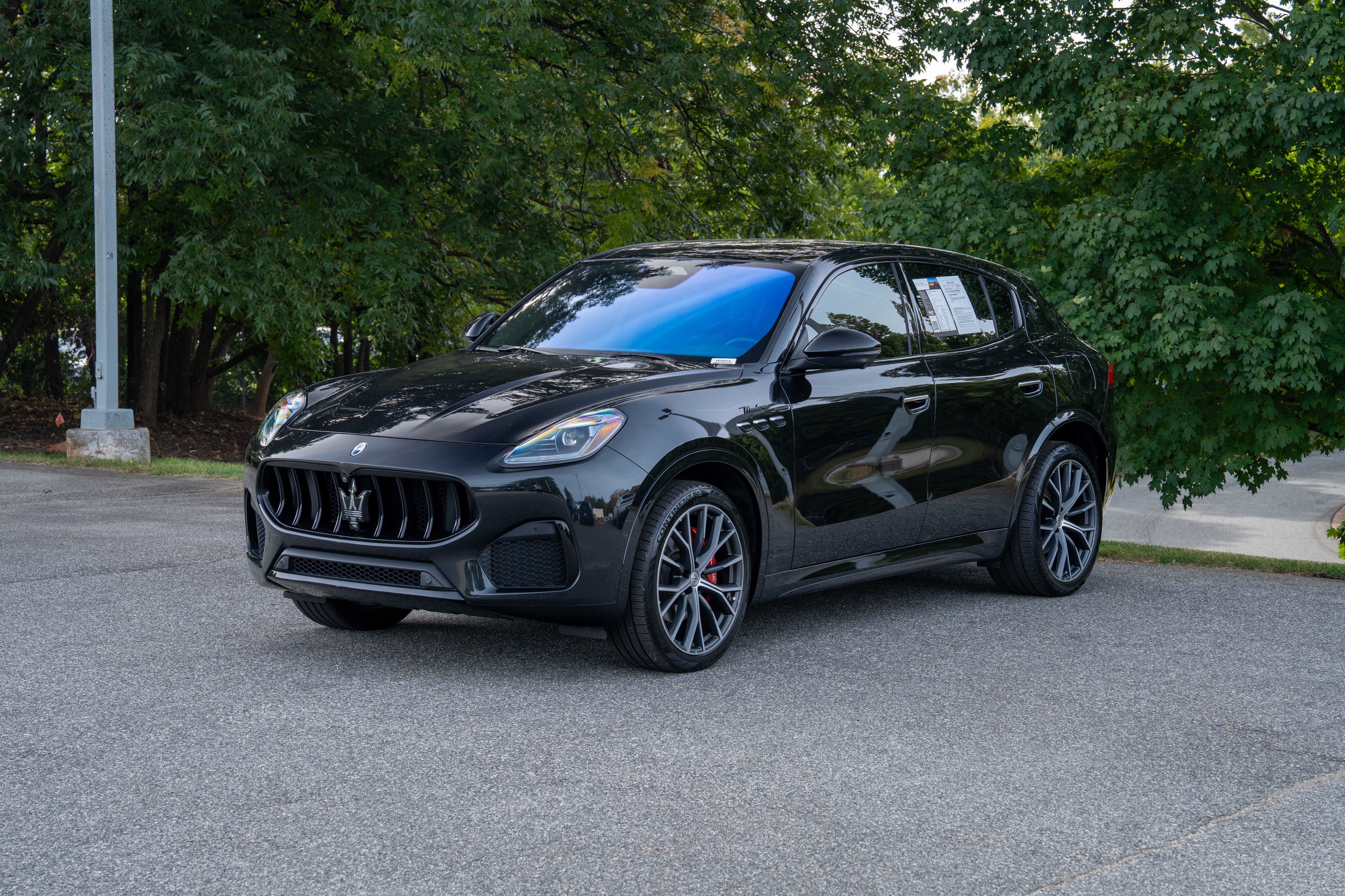 Used 2023 Nero Tempesta Metallic Maserati Modena image 3