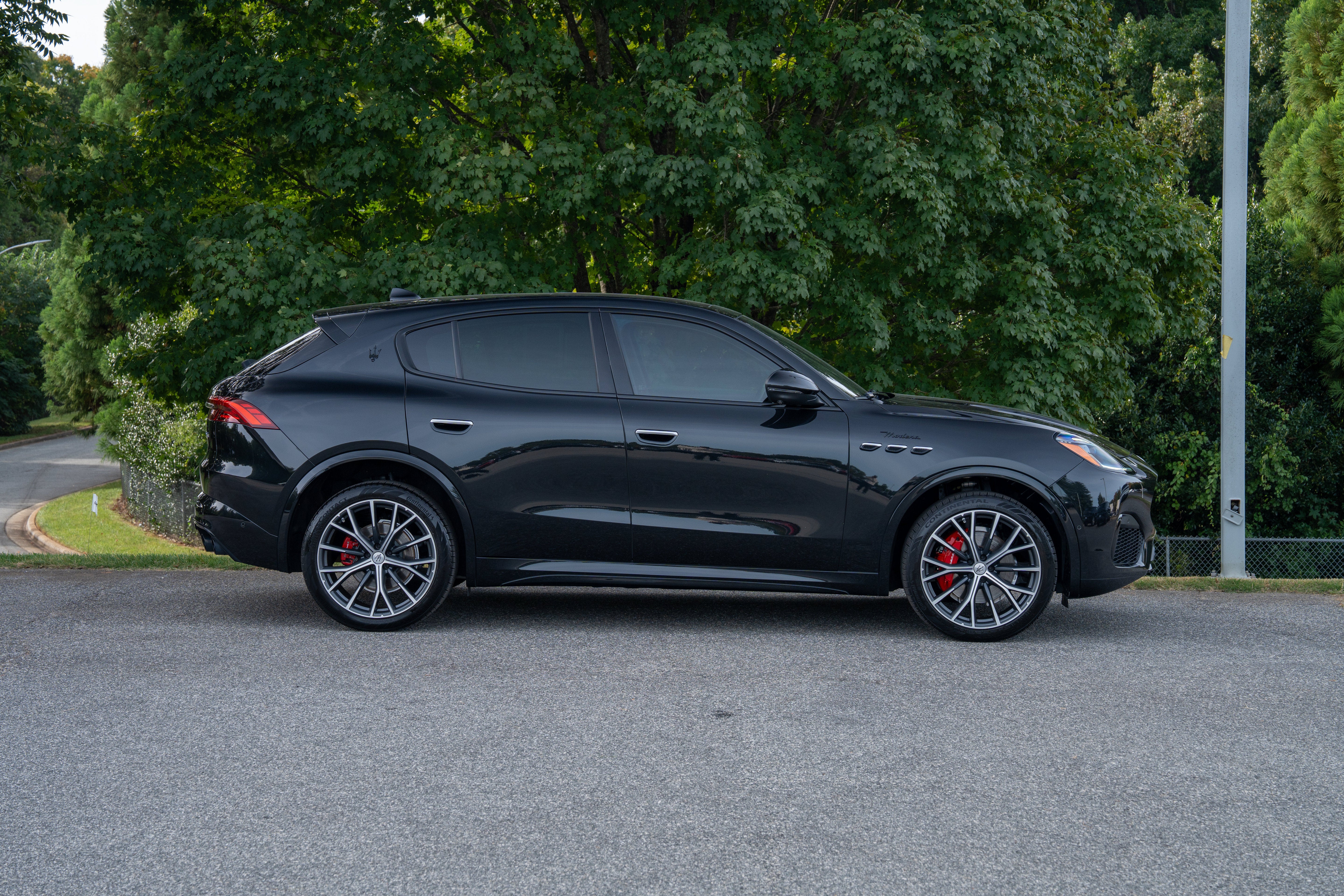 Used 2023 Nero Tempesta Metallic Maserati Modena image 9