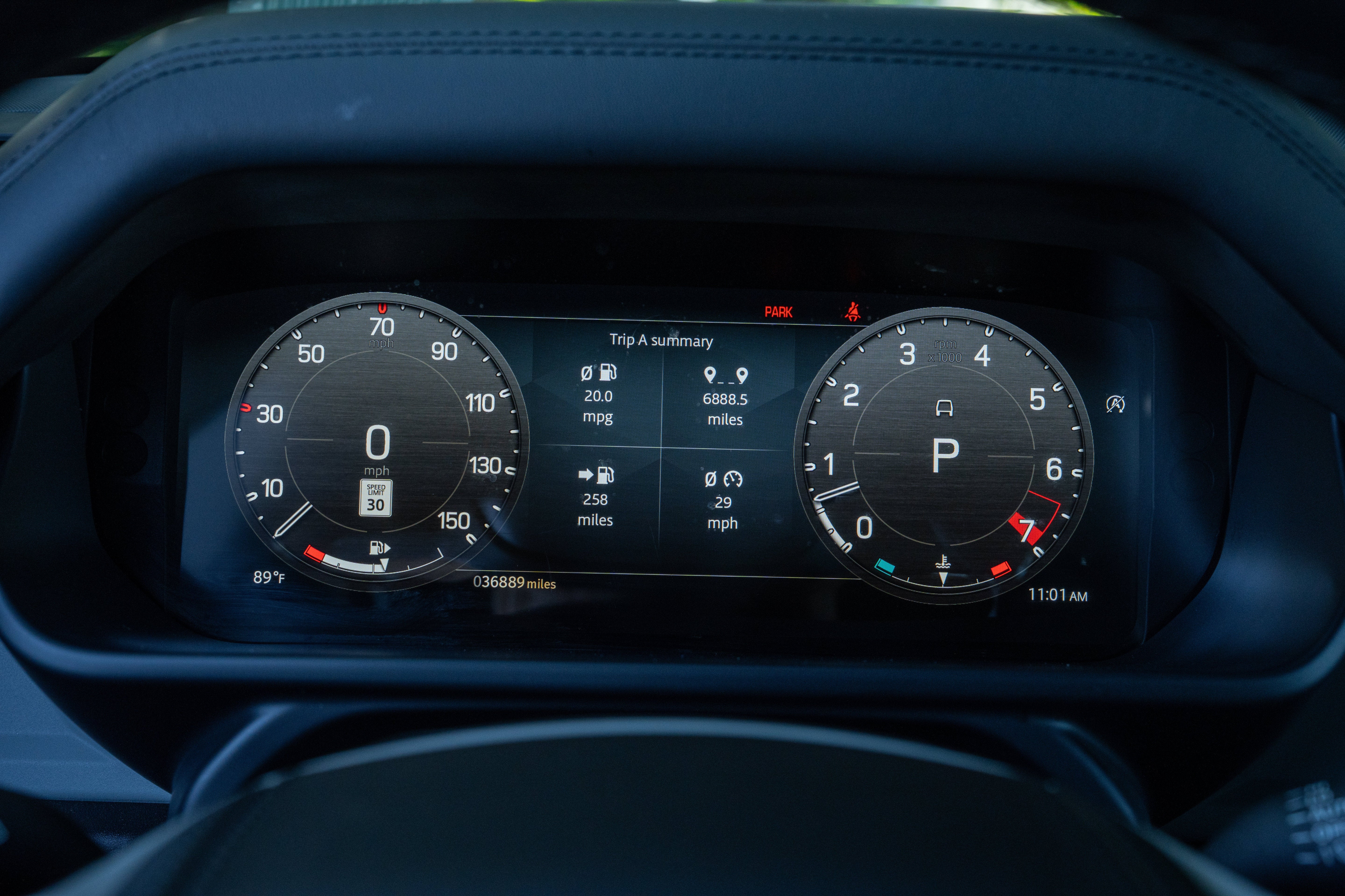 Used 2023 Carpathian Gray Premium Metallic Land Rover X-Dynamic SE image 19