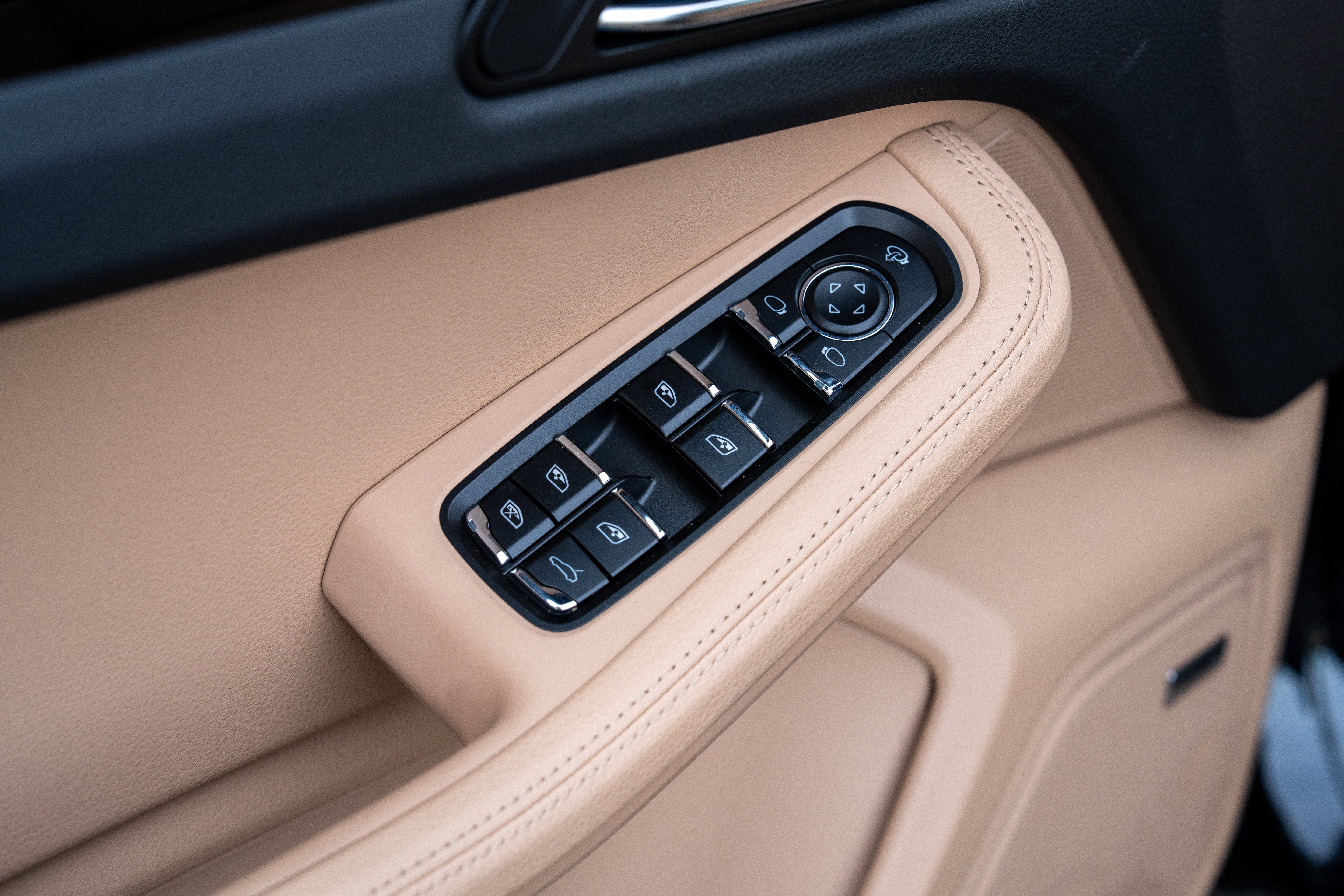 Used 2026  Porsche  image 21