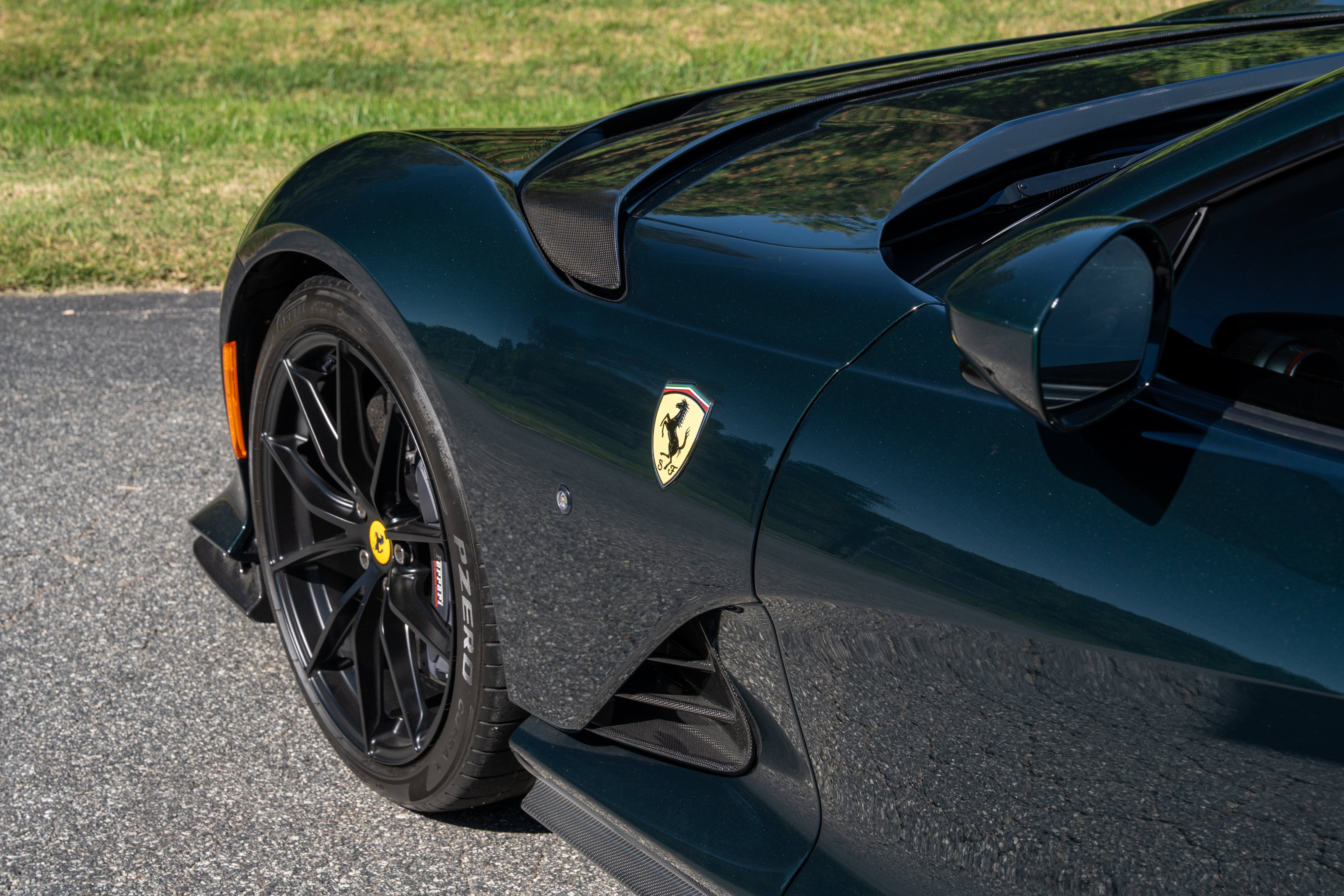 Used 2022 Verde Zeltweg Ferrari  image 9