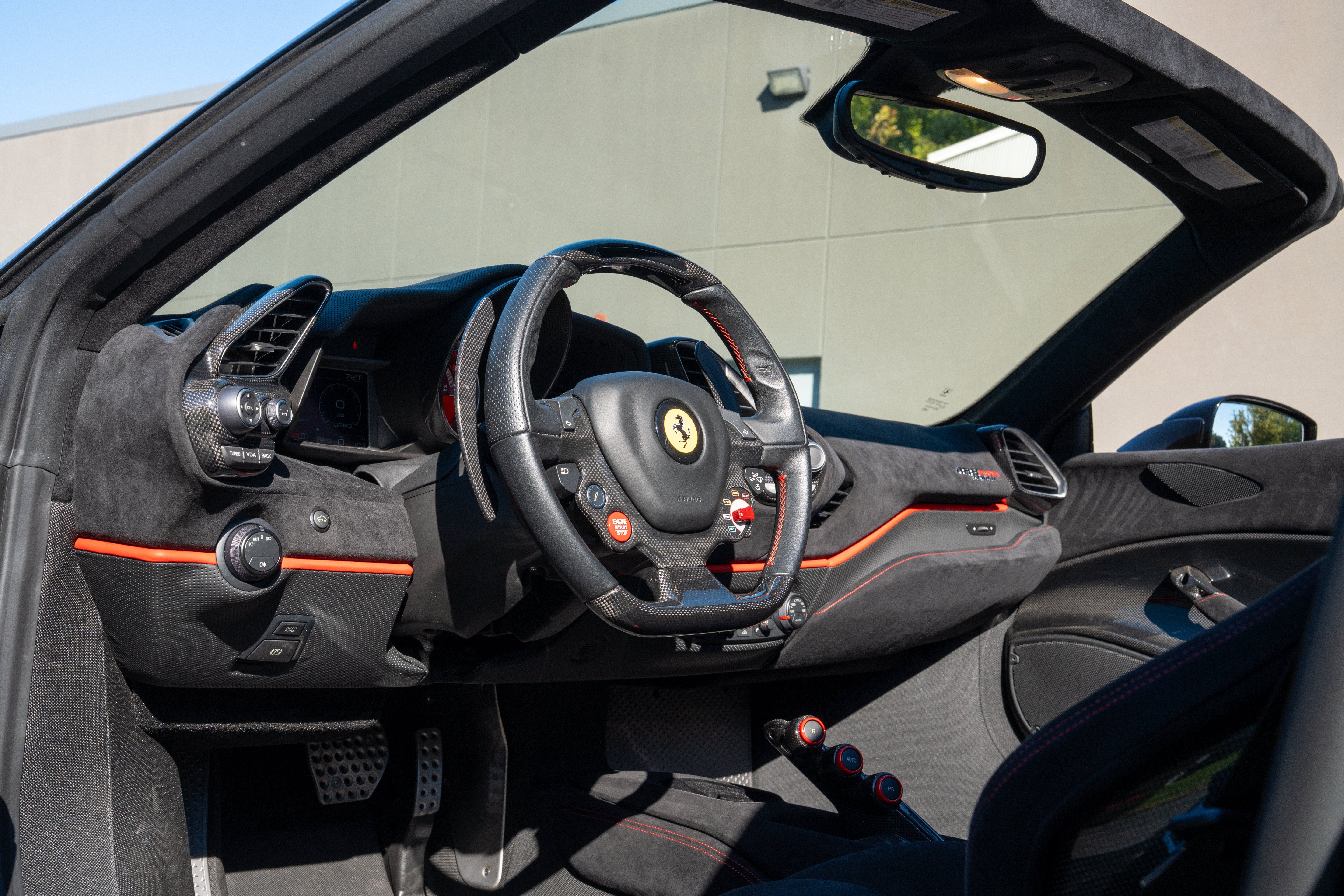 Certified Used 2020 Nero Ferrari  image 30