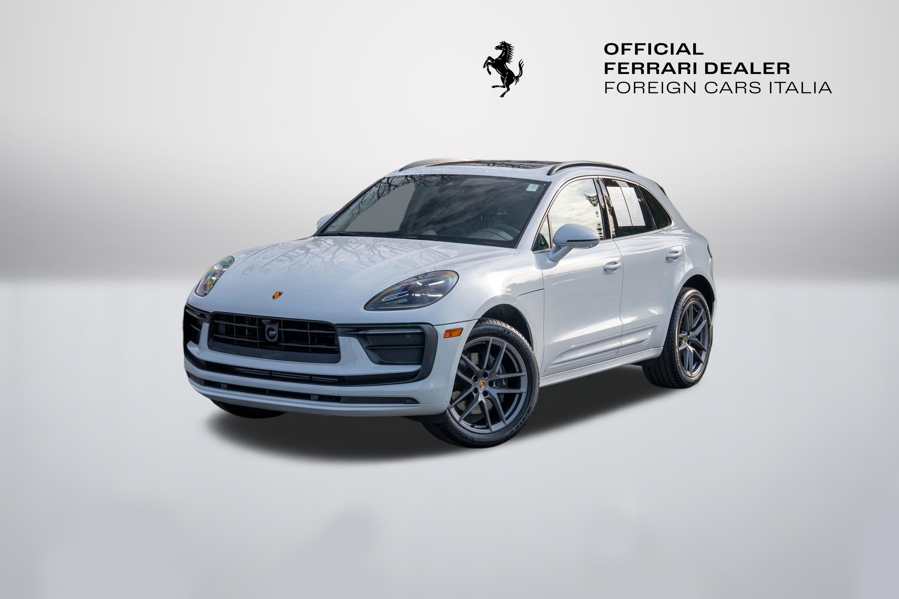 2025 Porsche Macan