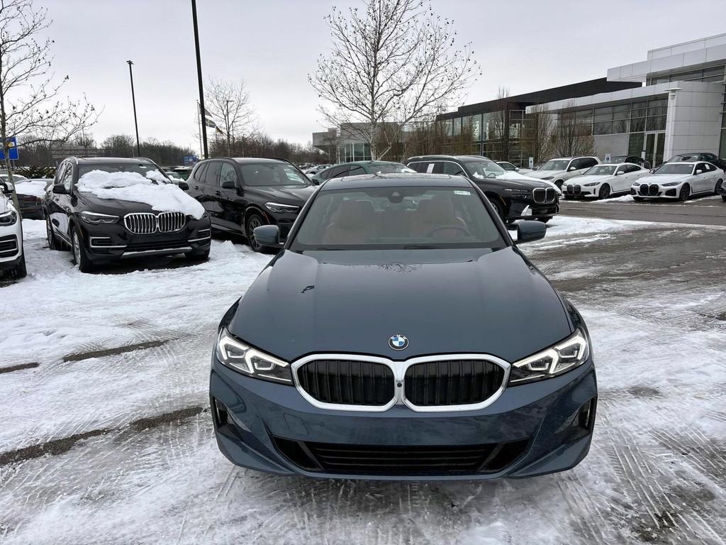 330i xDrive Sedan