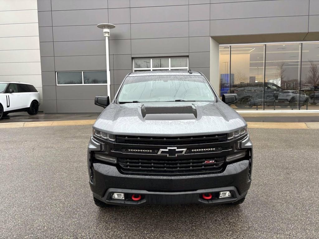 4WD Crew Cab 147" LT Trail Boss