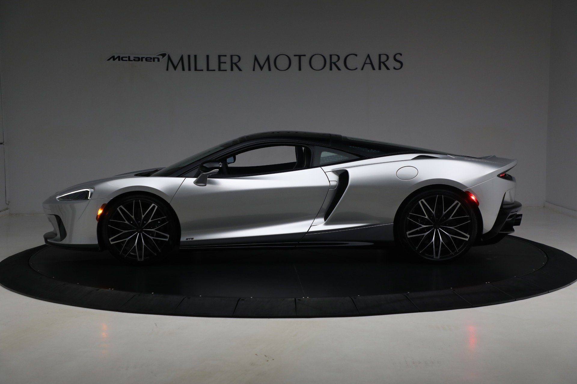 2025 McLaren GTS