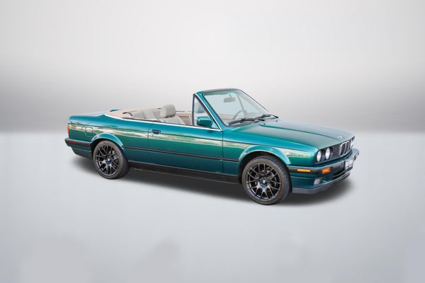 2dr Convertible 325iC