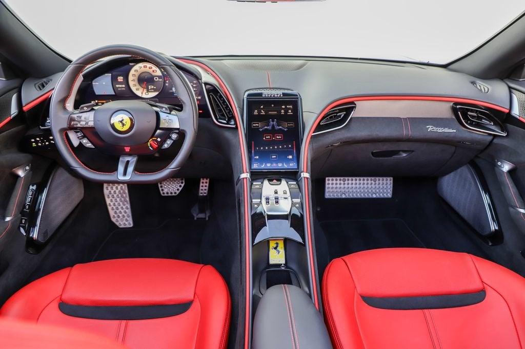 2025 Ferrari Roma Spider