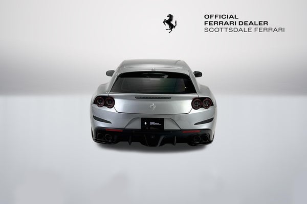 Ferrari GTC4Lusso T