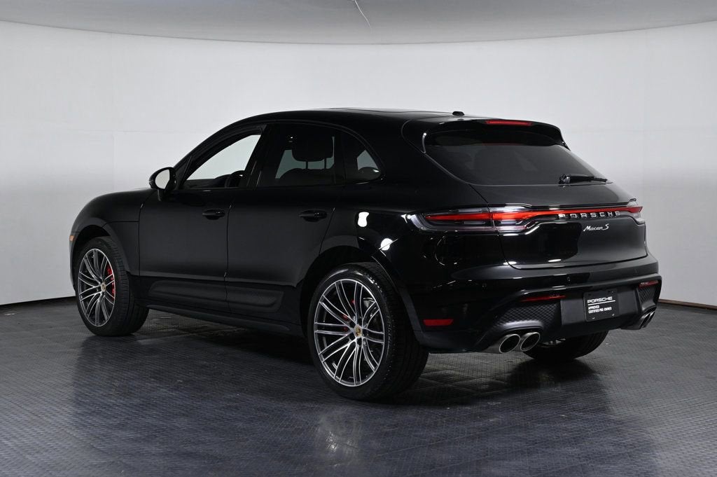 S AWD