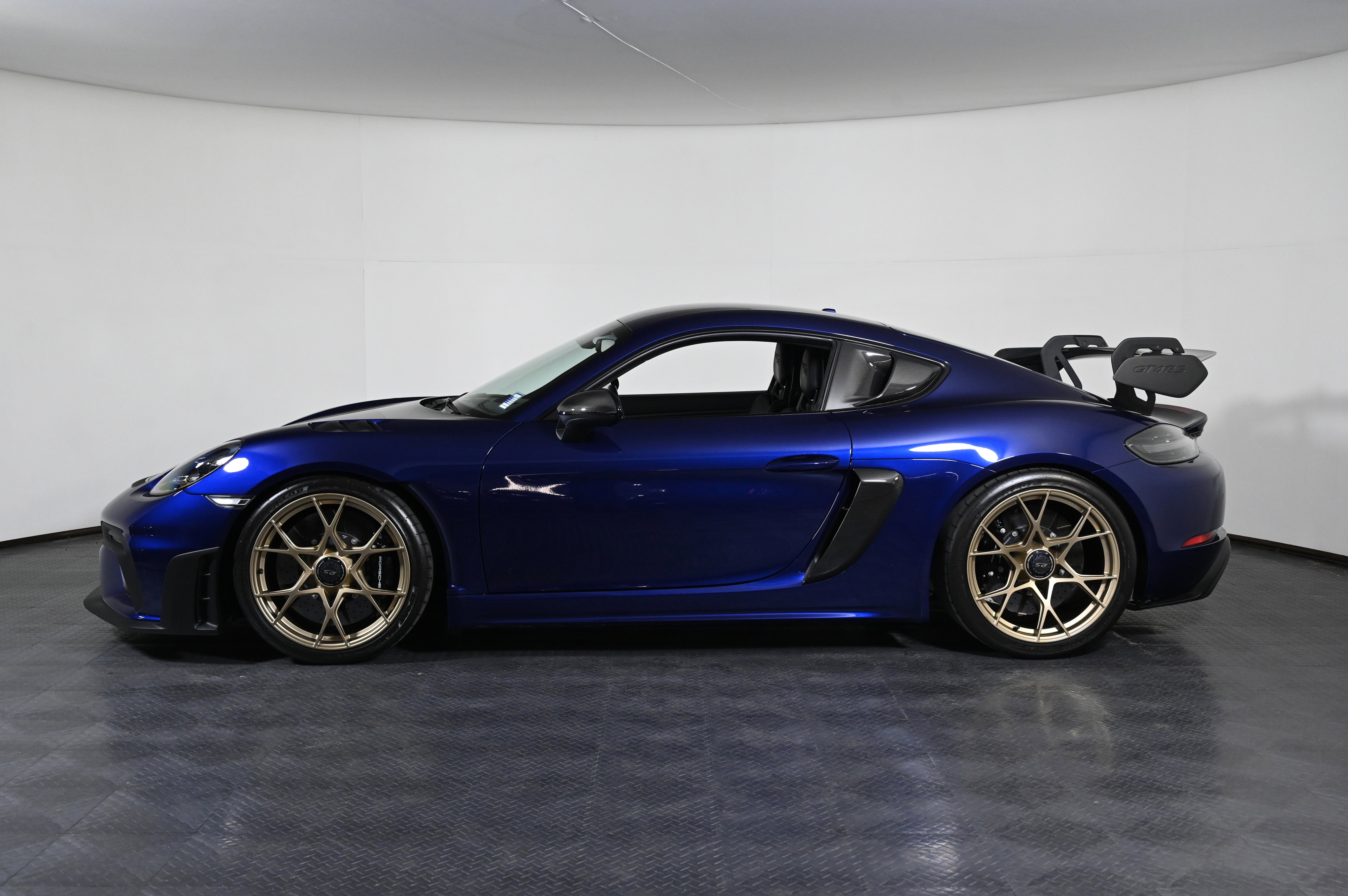 GT4 RS Coupe