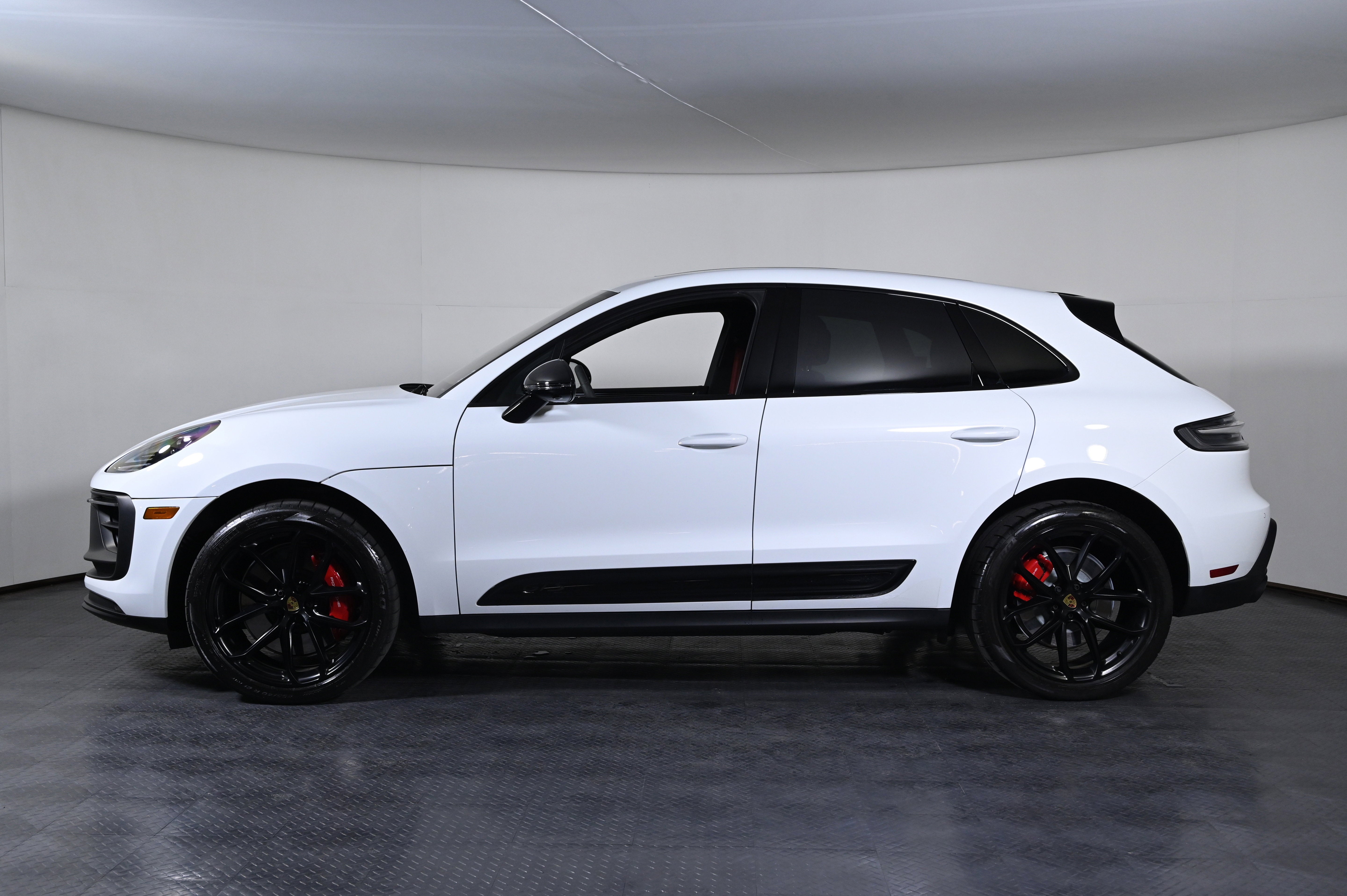 GTS AWD