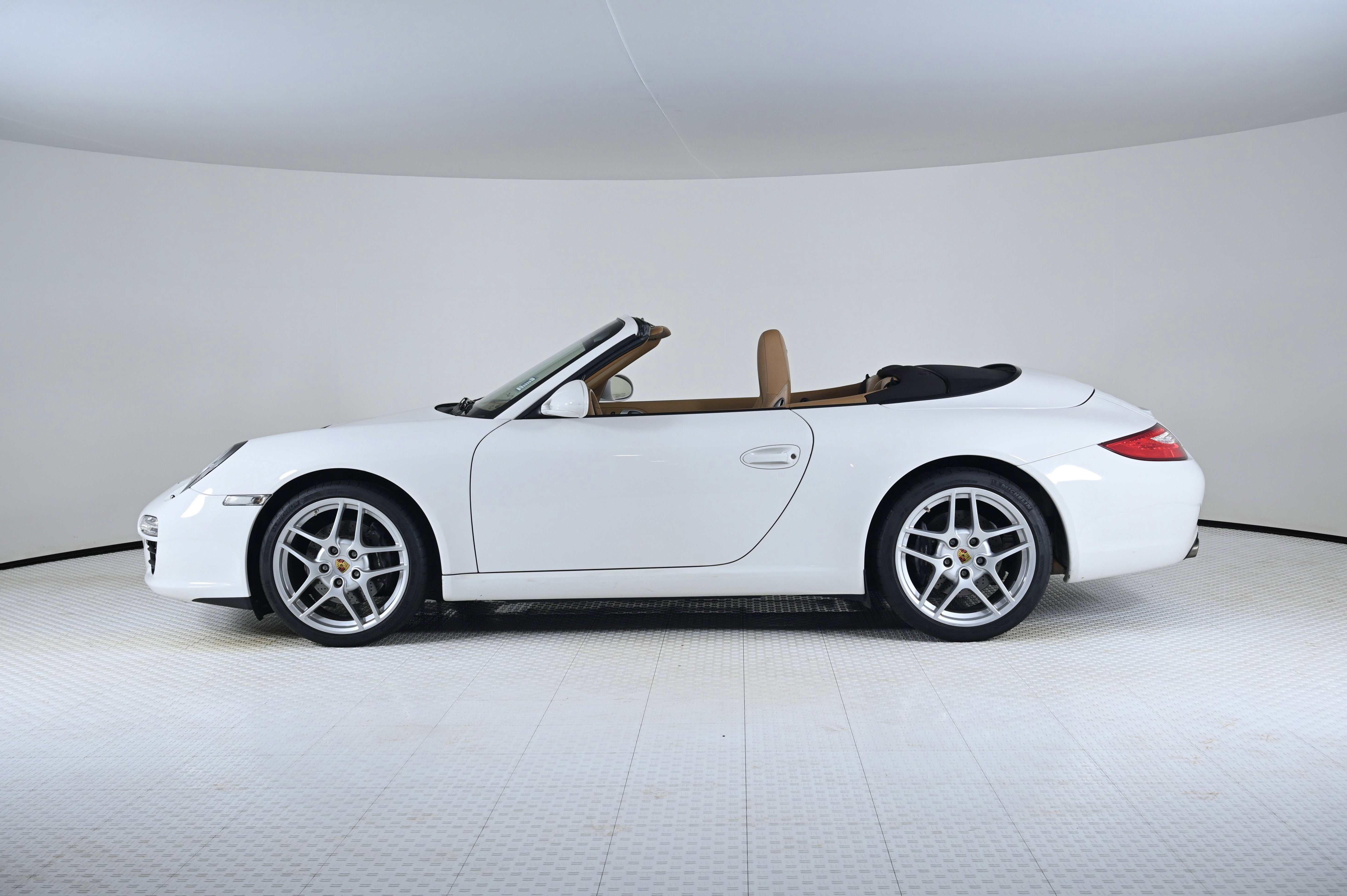2dr Cabriolet Carrera