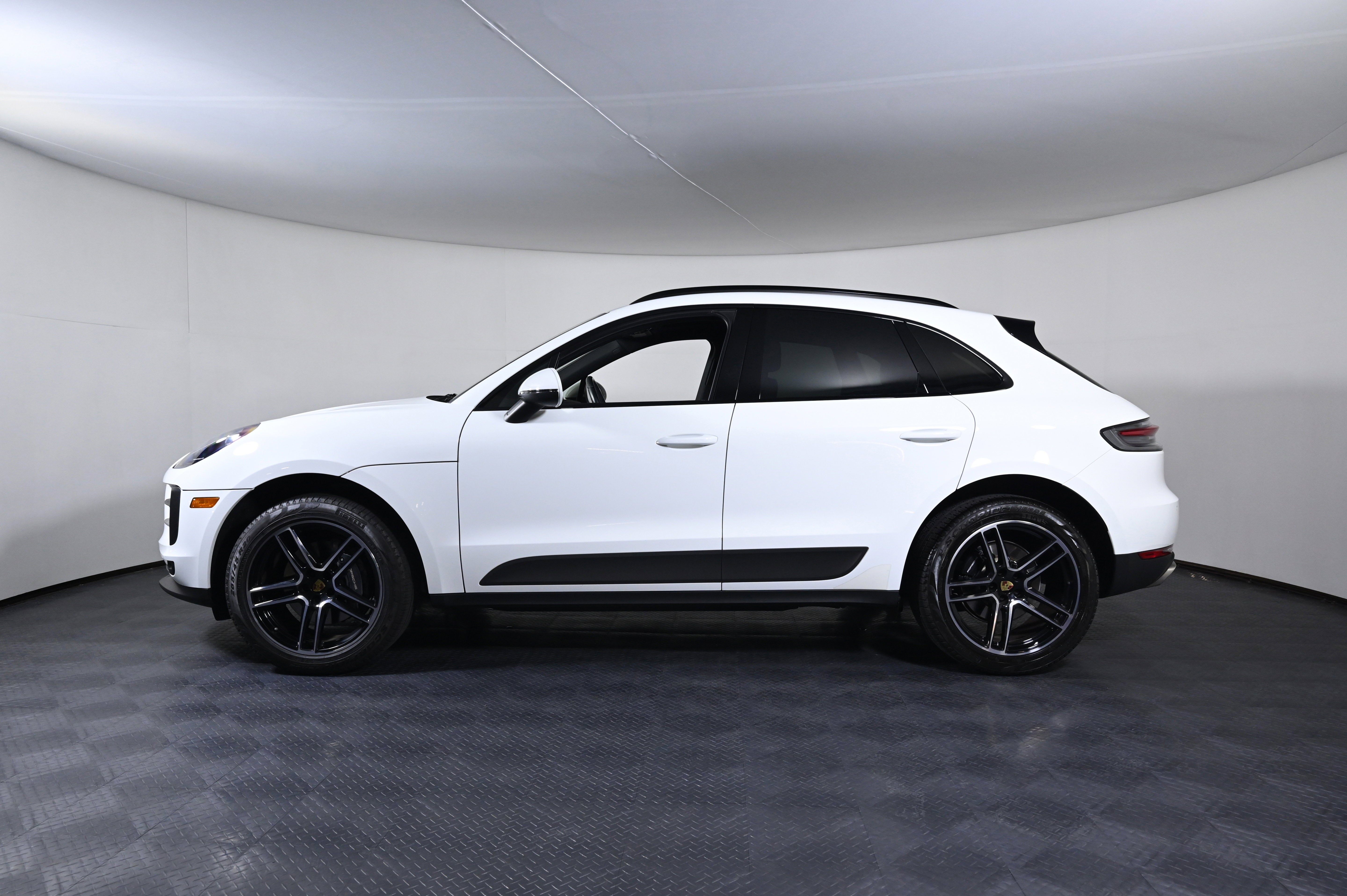 AWD