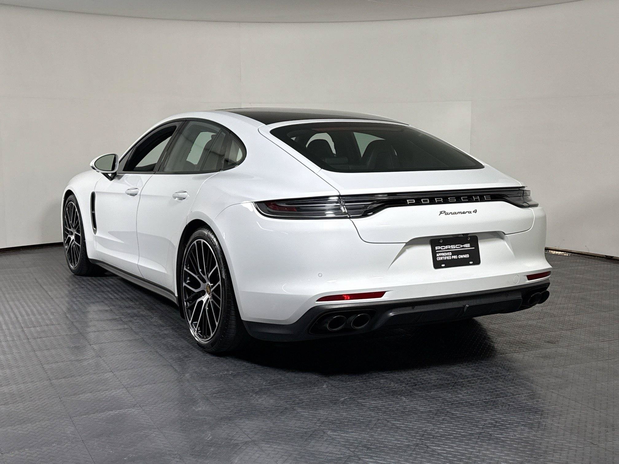 4 Platinum Edition AWD