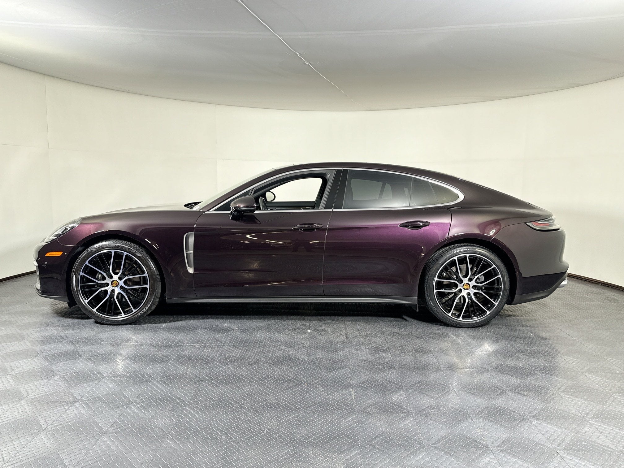 2023 Porsche Panamera