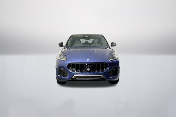 Pre-Owned Inventory 38 Modena AWD