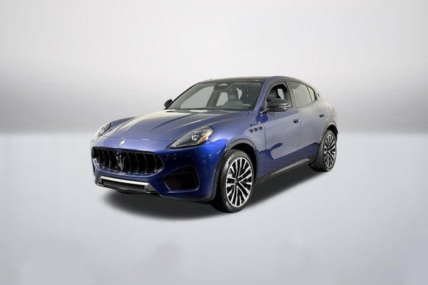 Modena AWD