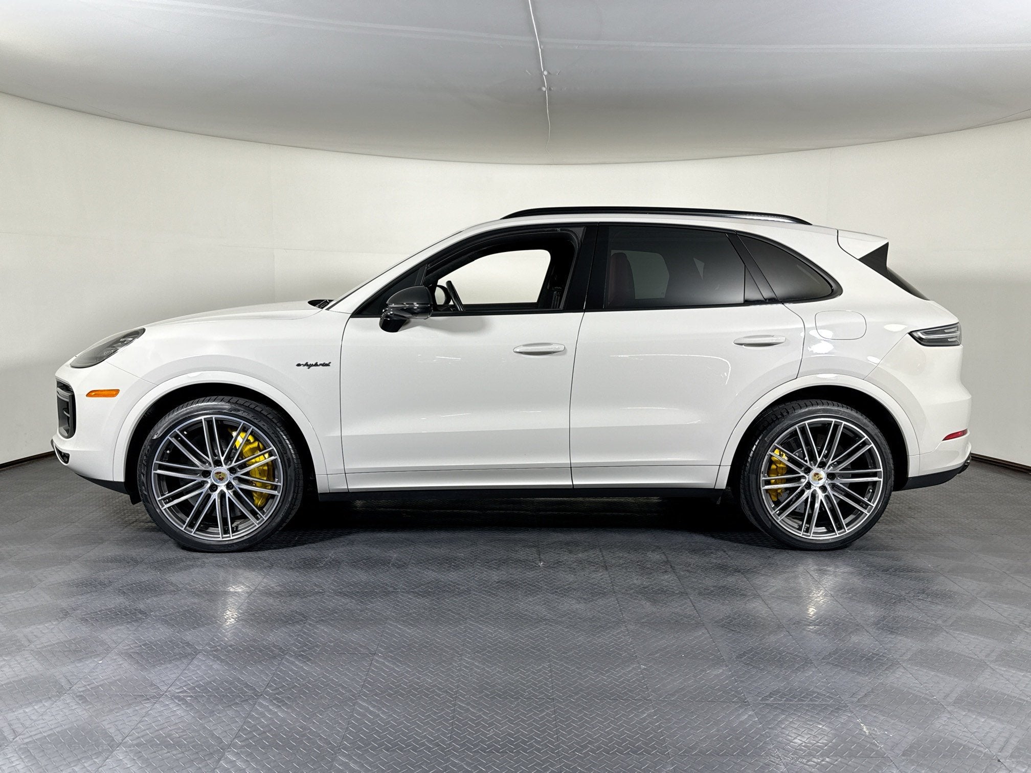 Turbo S E-Hybrid AWD
