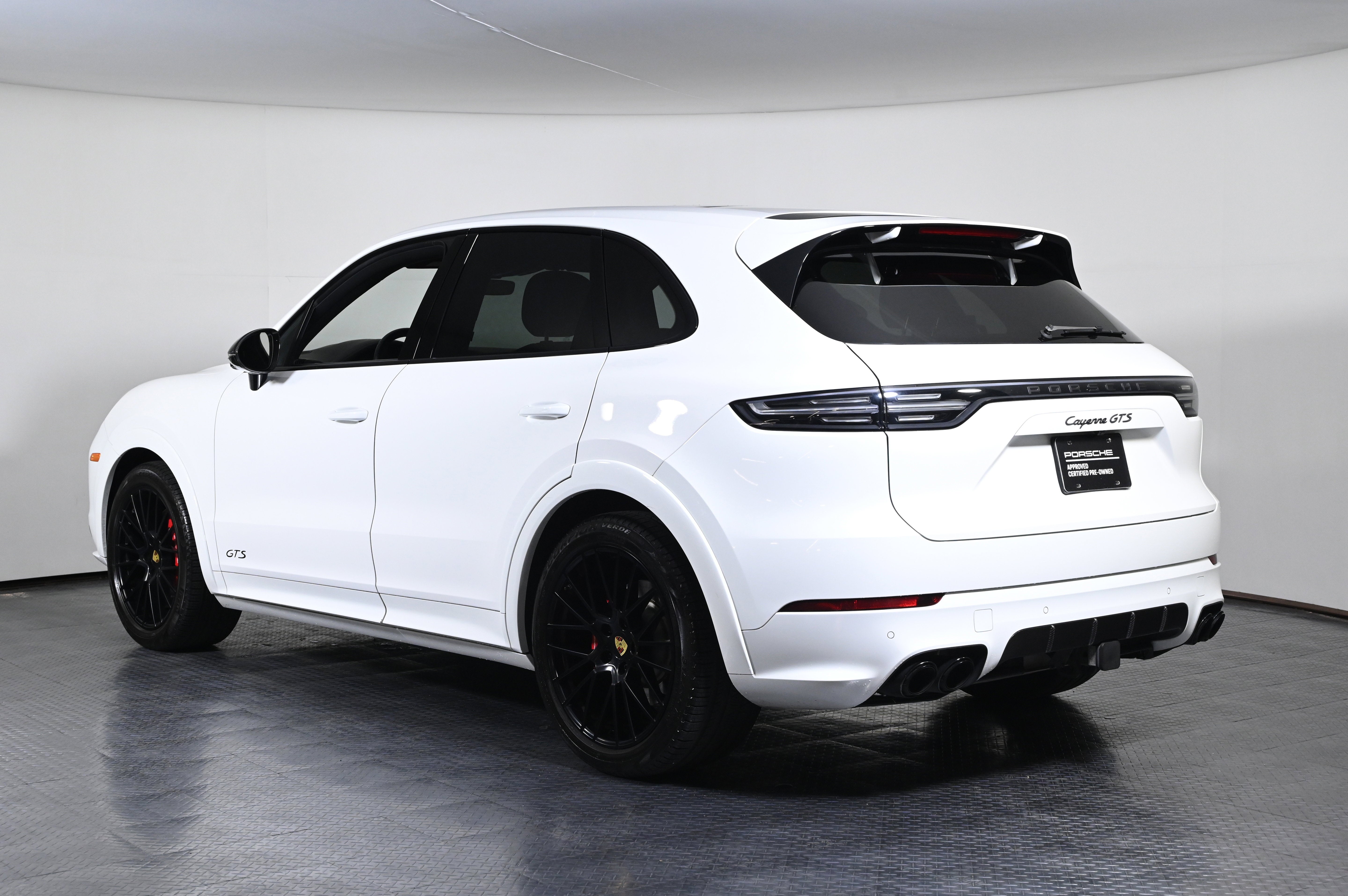 GTS AWD