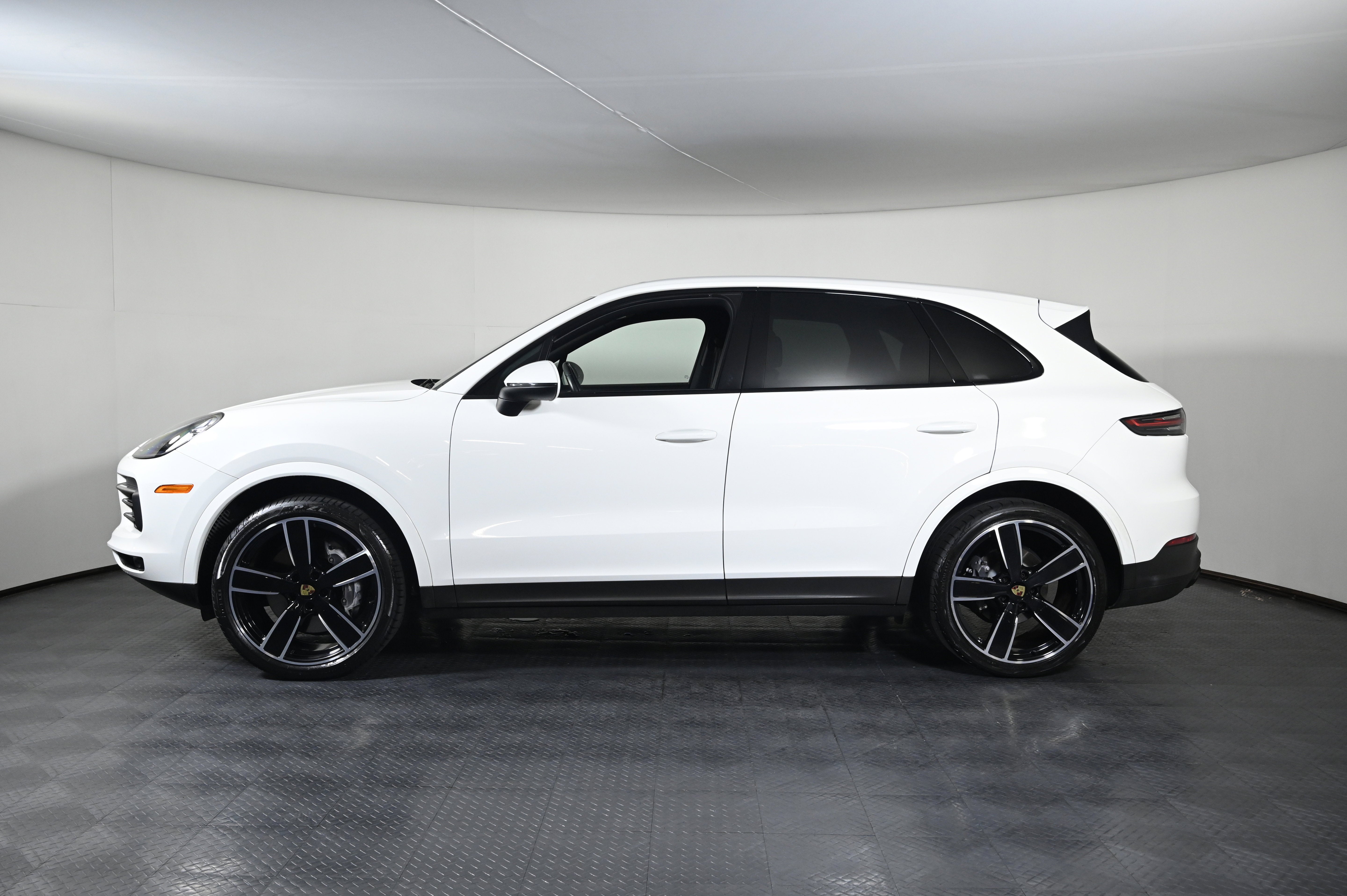 AWD