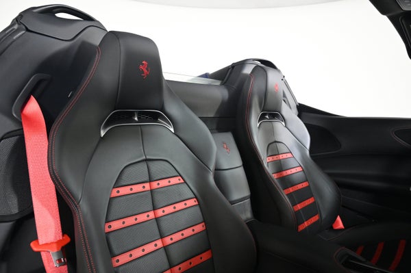 Ferrari SF90 Spider