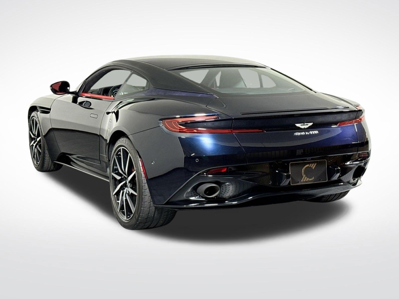 V8 Coupe
