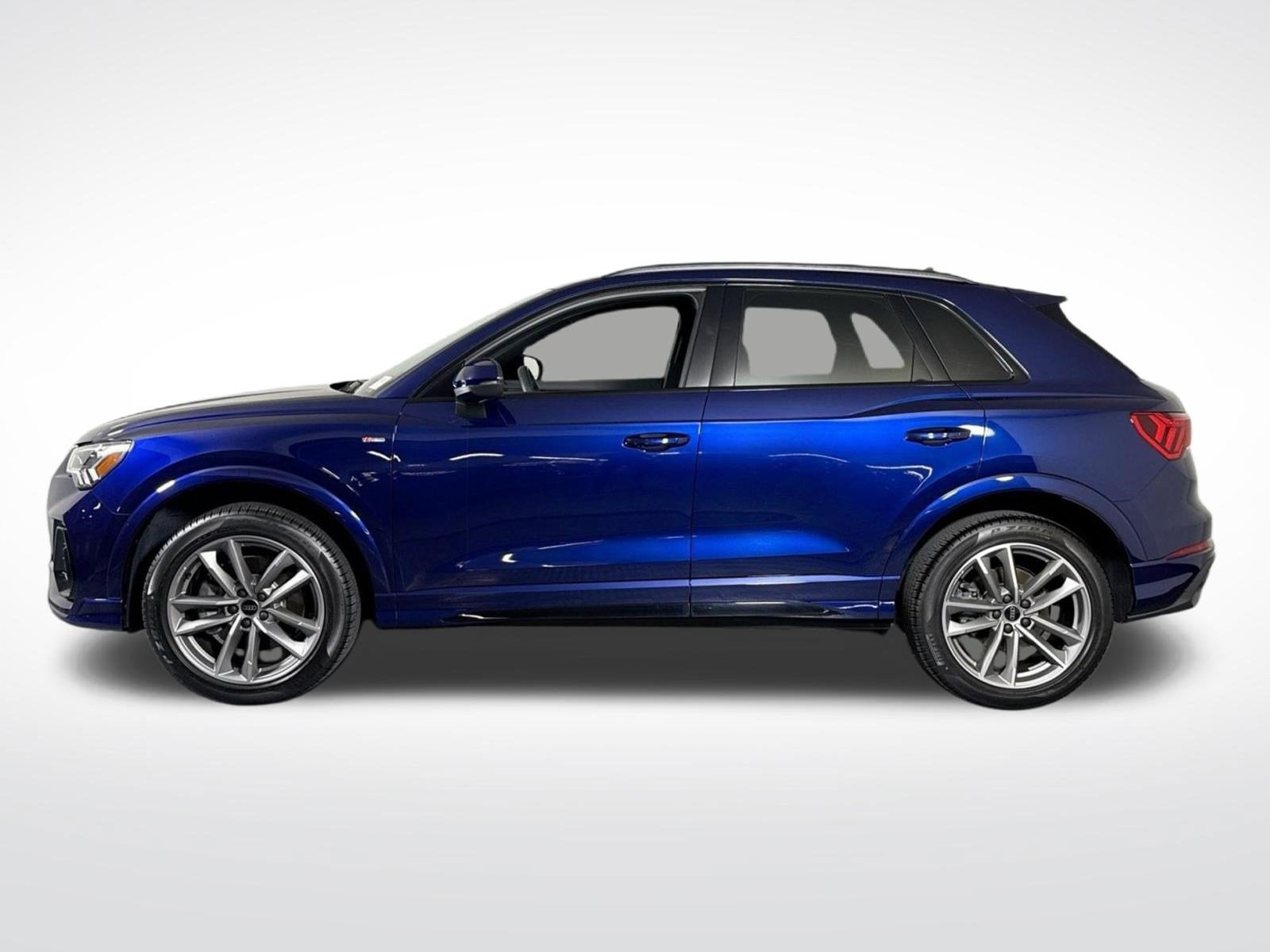 Pre-Owned Inventory 7 S line Premium 45 TFSI quattro