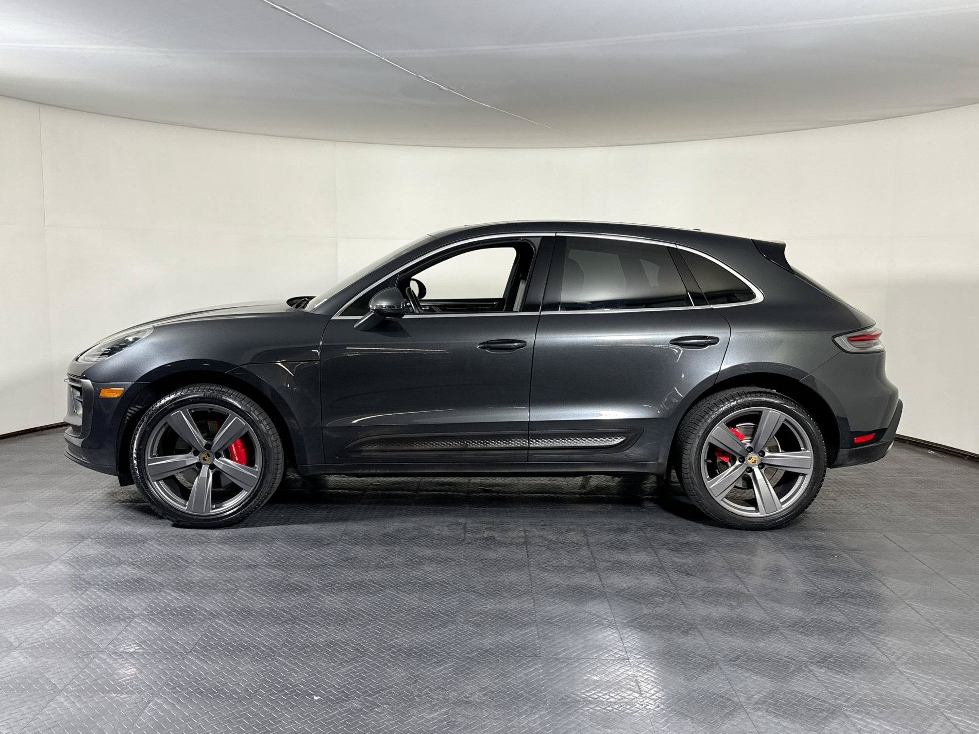 S AWD