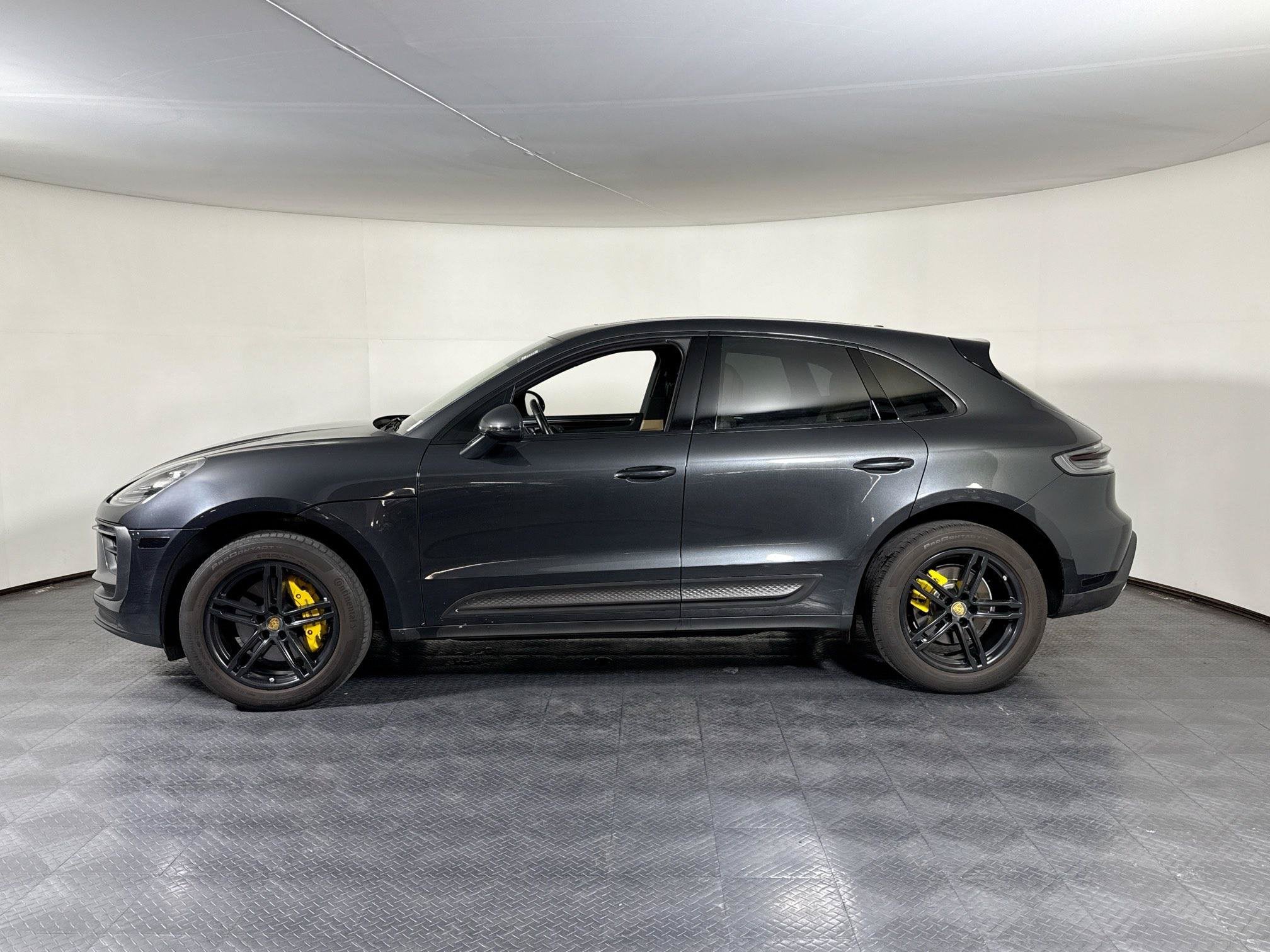 AWD