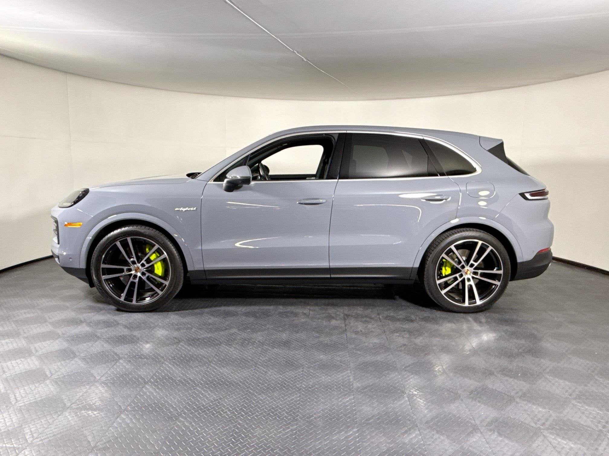 S E-Hybrid AWD