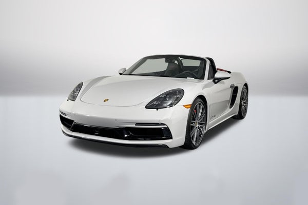 Pre-Owned Inventory 14 GTS 4.0 Roadster
