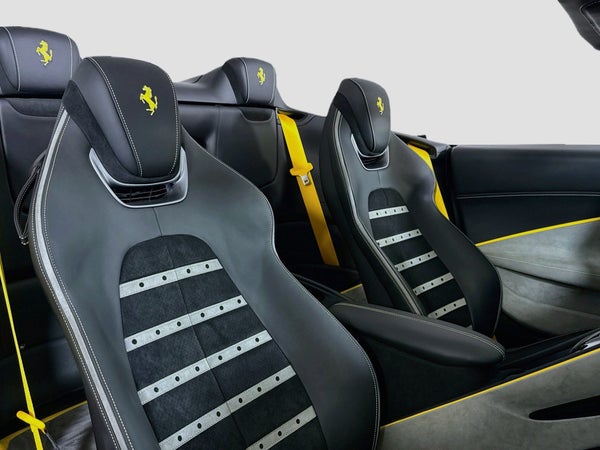 Ferrari Roma Spider