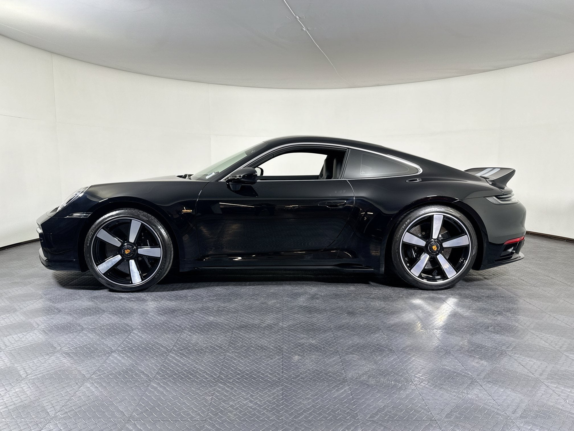 Sport Classic Coupe