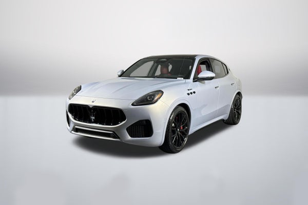 Modena AWD