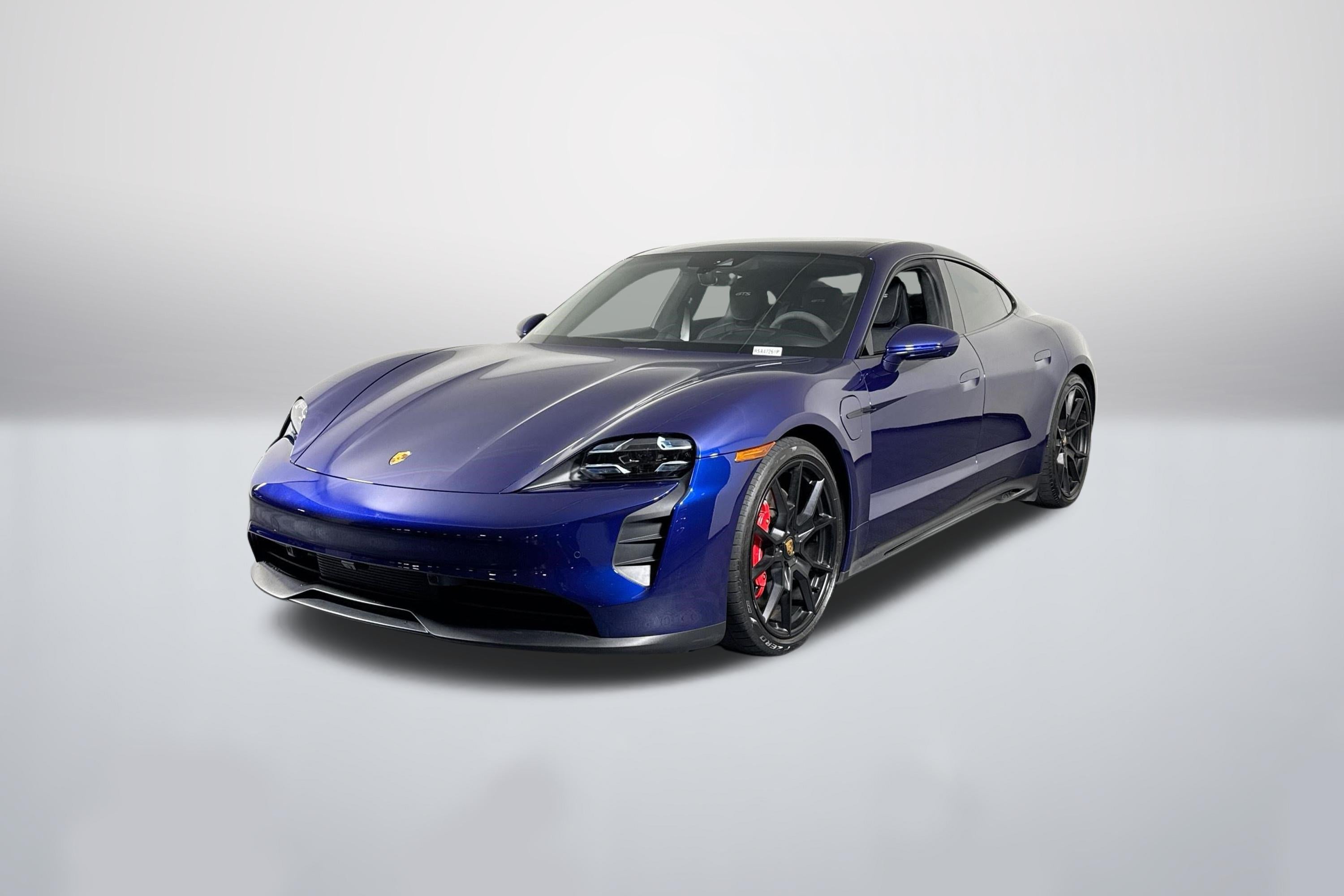 GTS AWD