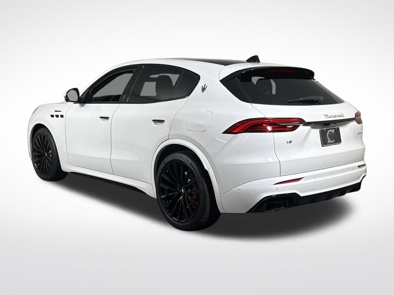 Modena AWD