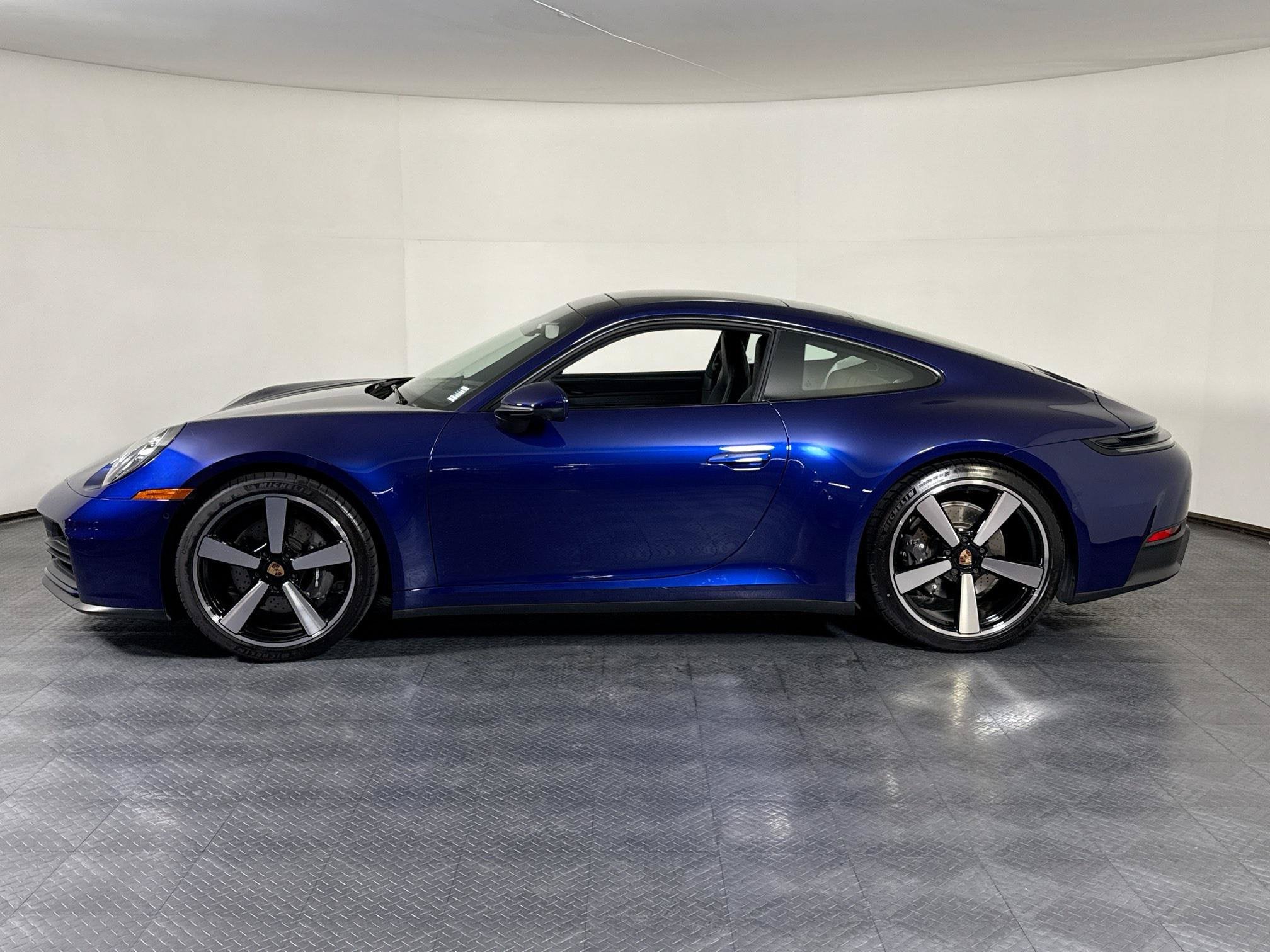 Carrera Coupe