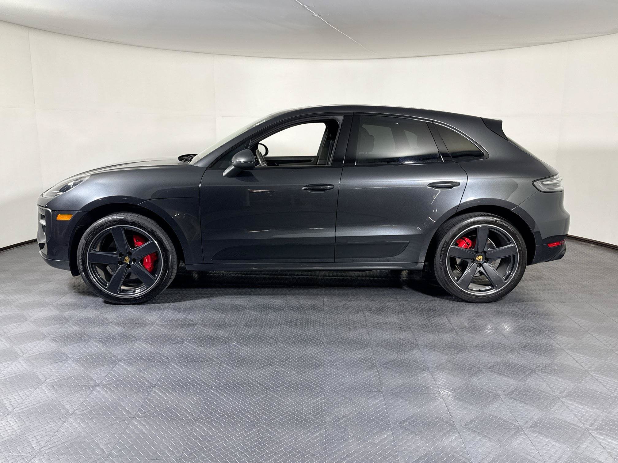 GTS AWD