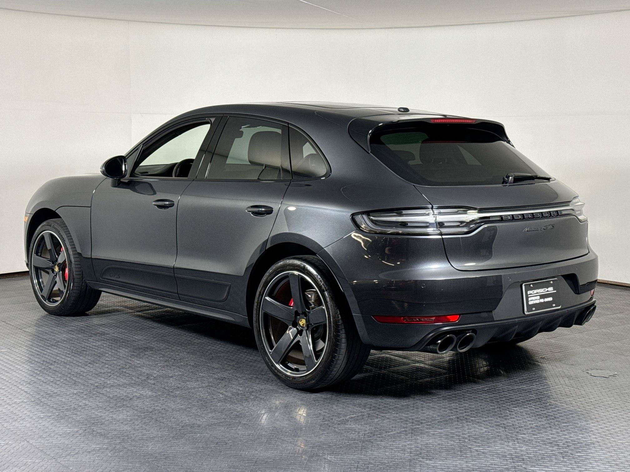 GTS AWD