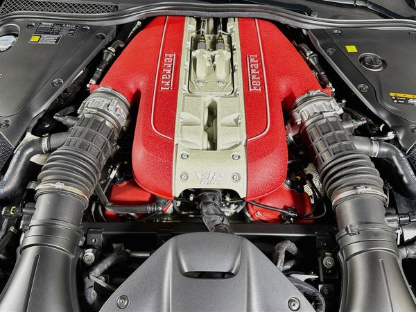 Ferrari 812 GTS