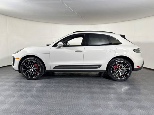 S AWD