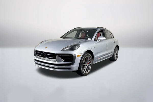 S AWD