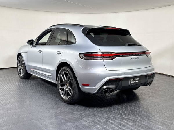 S AWD