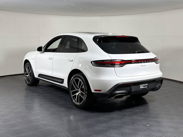 AWD