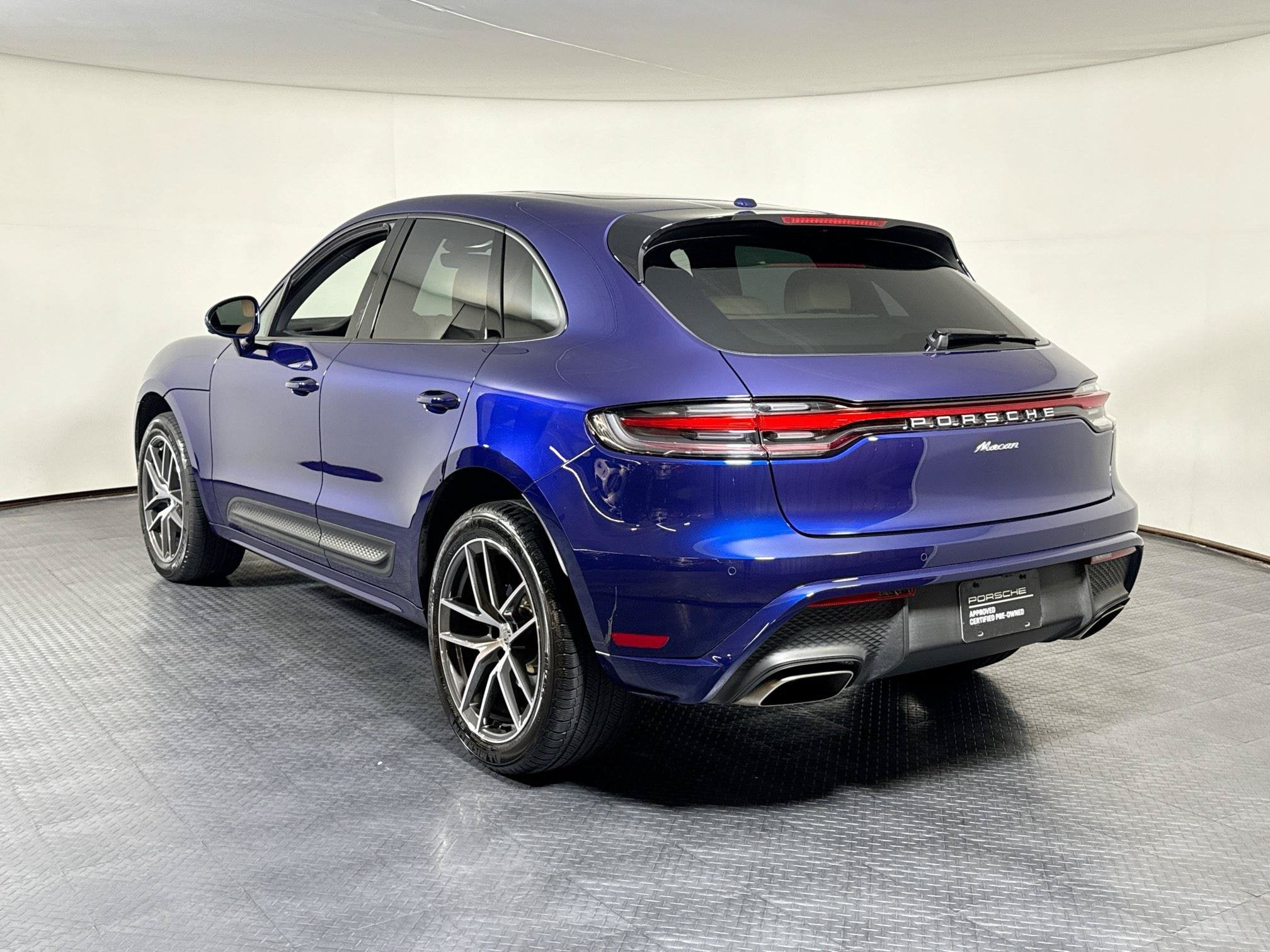 AWD