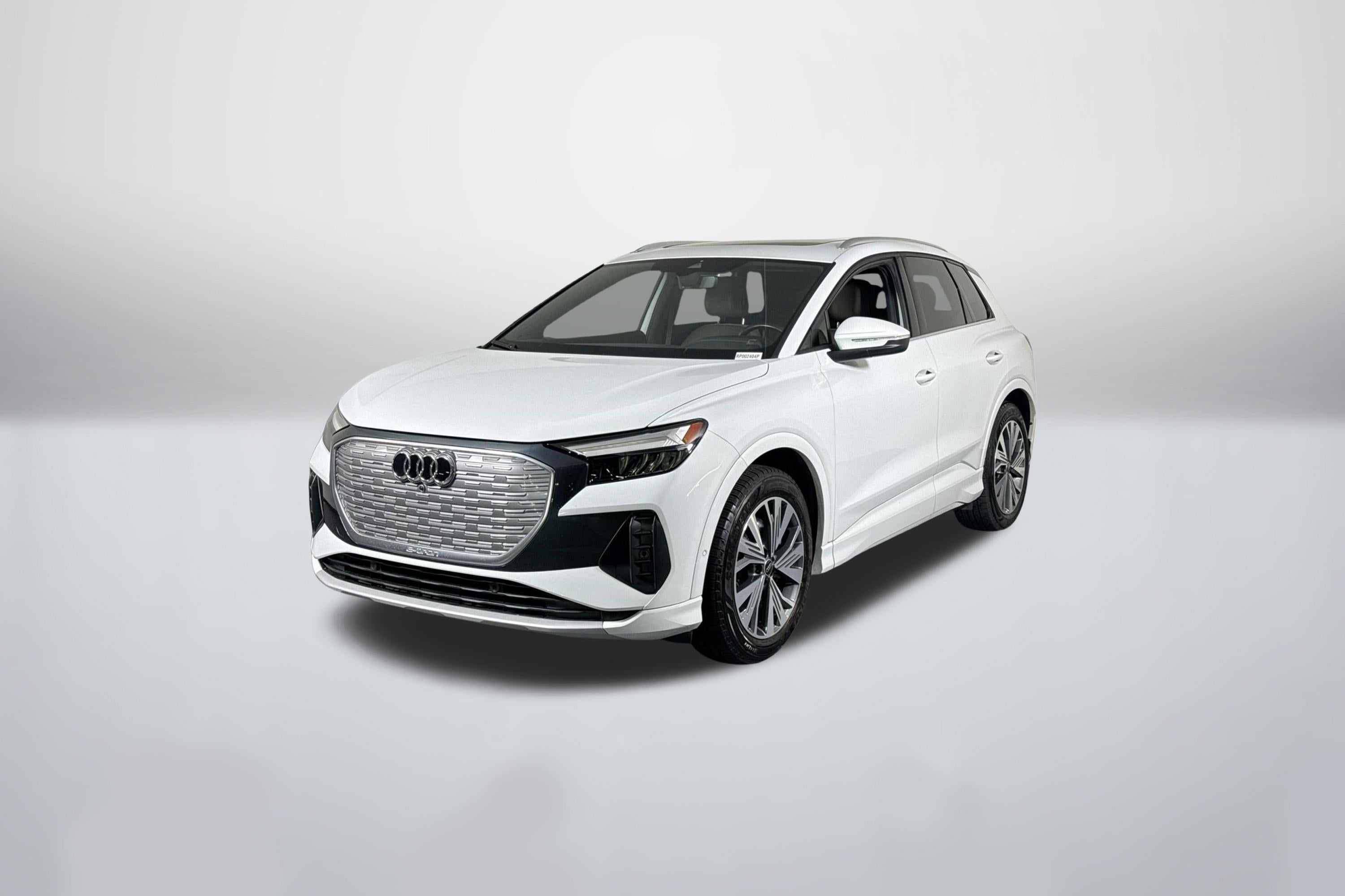 Premium Plus 40 RWD