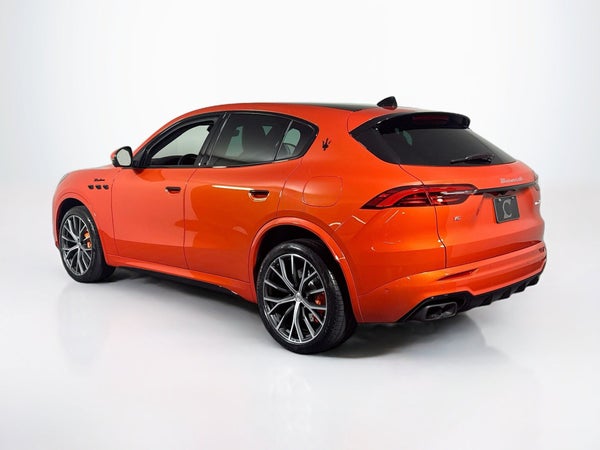 Pre-Owned Inventory 48 Modena AWD