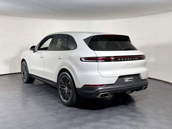 Pre-Owned Inventory 76 AWD